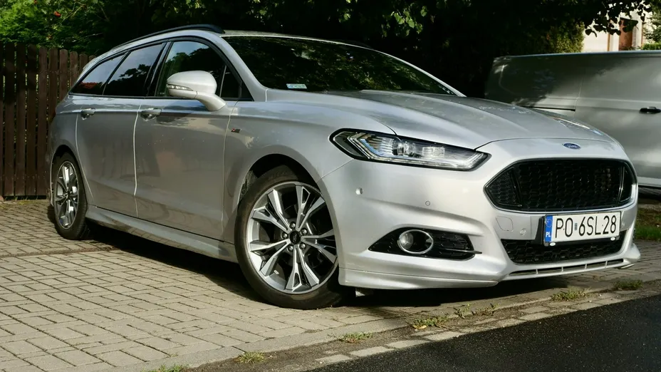 FORD Mondeo -