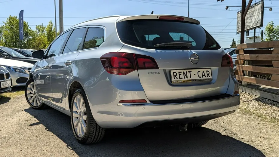 OPEL Astra -