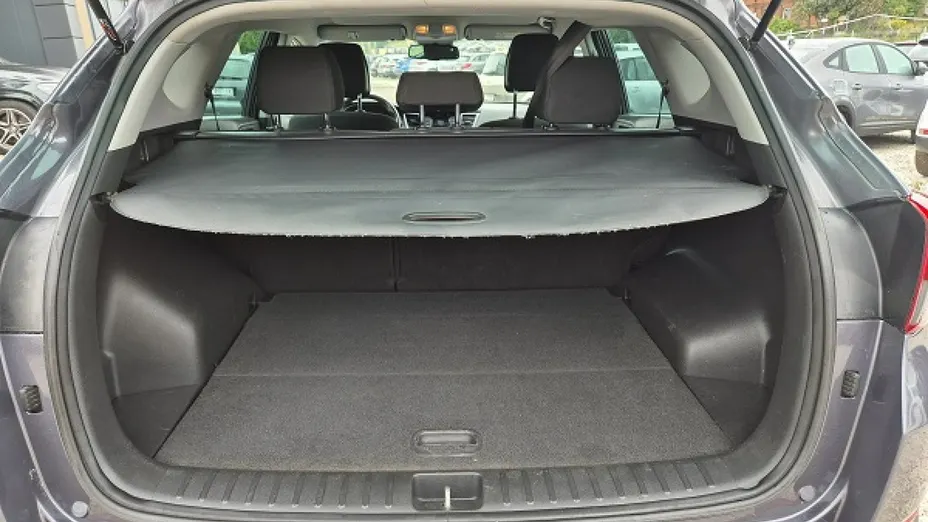 HYUNDAI Tucson -