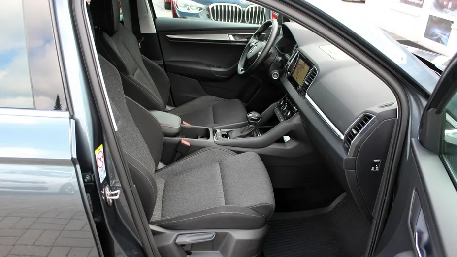 SKODA Karoq -