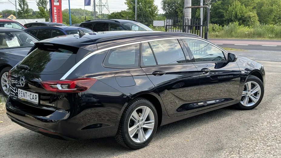 OPEL Insignia -