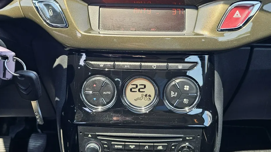 CITROEN C3 -