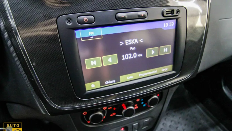 DACIA Sandero -