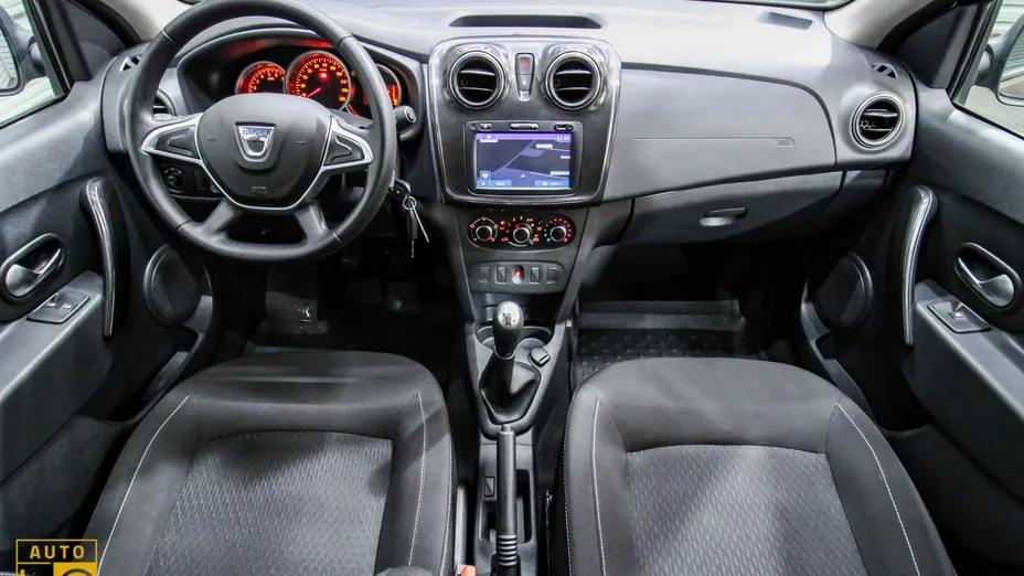 DACIA Sandero -