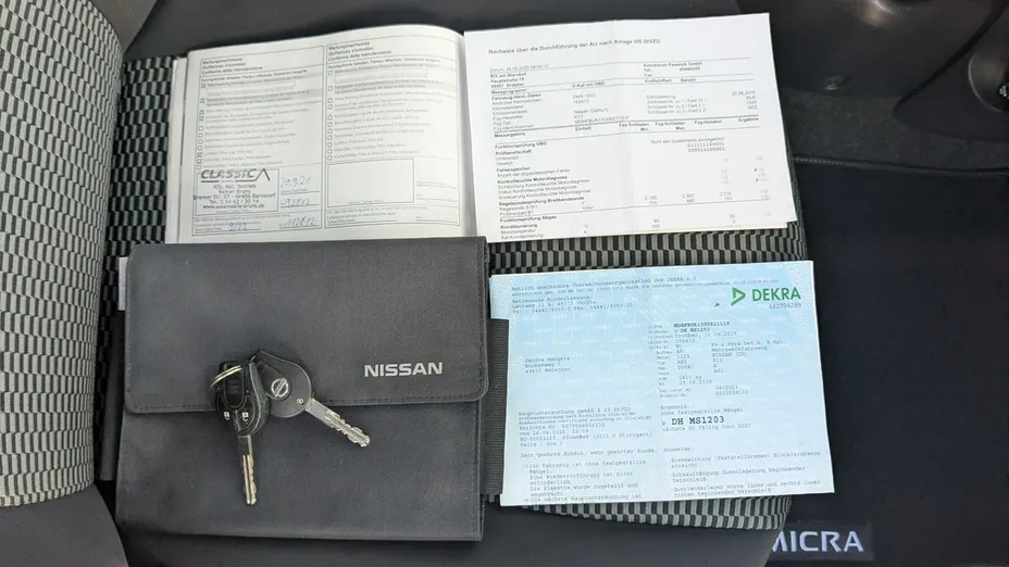 NISSAN Micra -