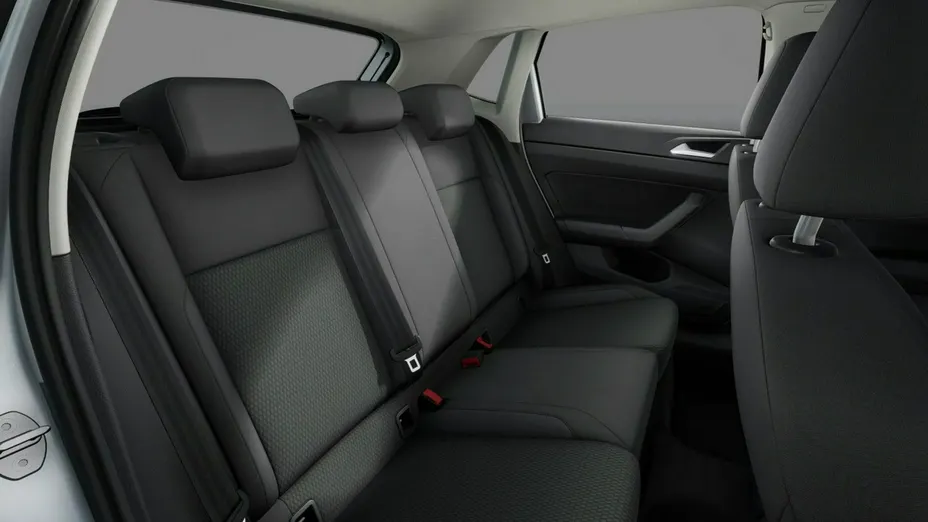 VOLKSWAGEN Polo -