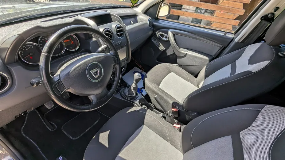 DACIA Duster -