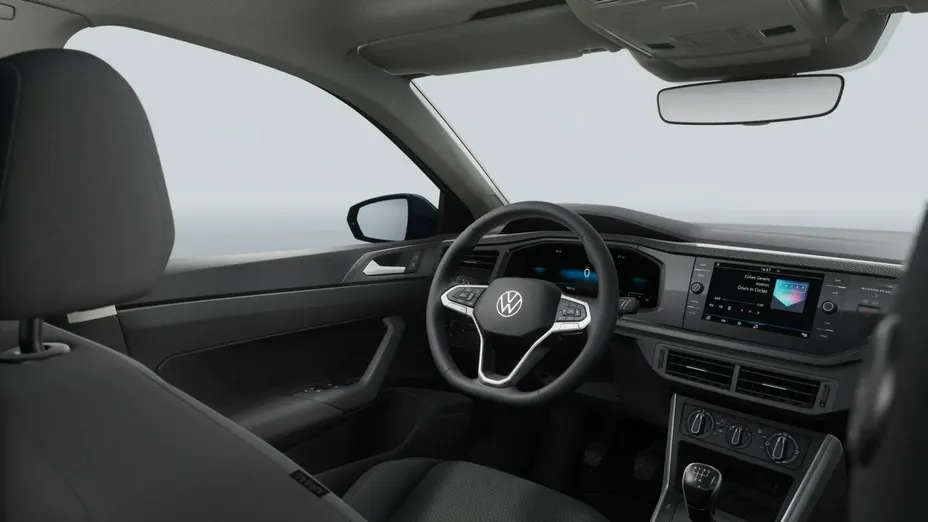 VOLKSWAGEN Polo -