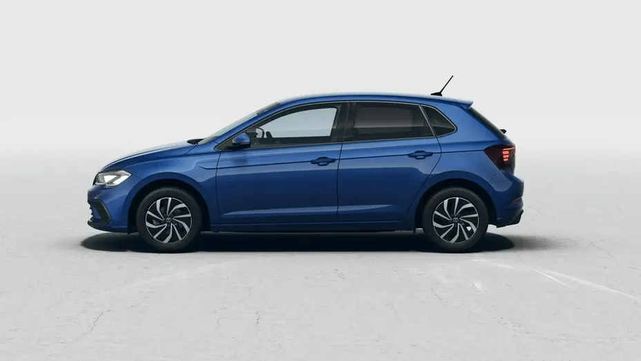 VOLKSWAGEN Polo -
