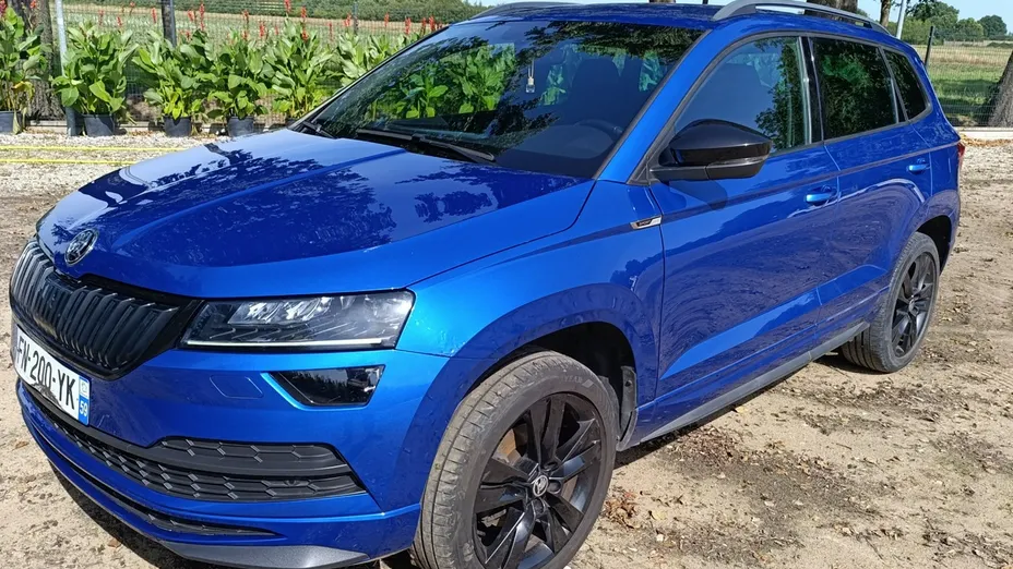 SKODA Karoq -