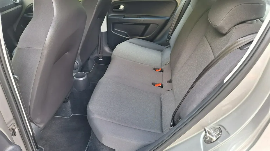 VOLKSWAGEN up! -
