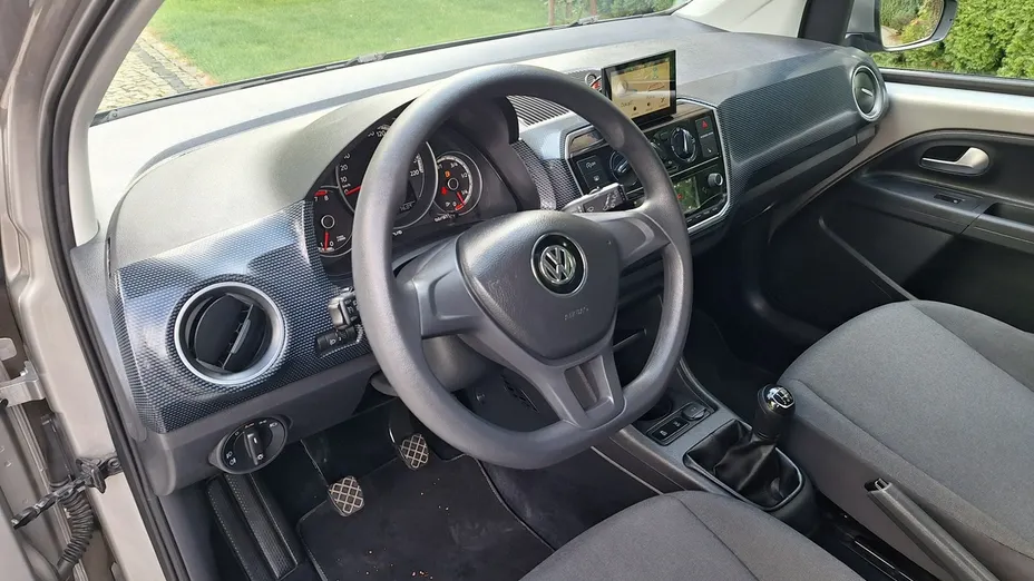 VOLKSWAGEN up! -