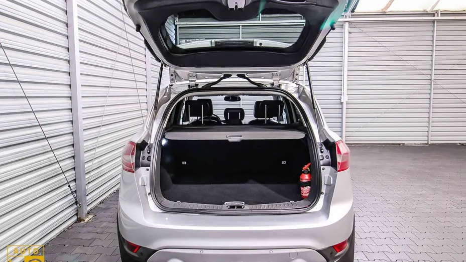 FORD Kuga -