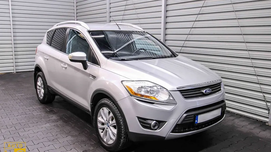 FORD Kuga -