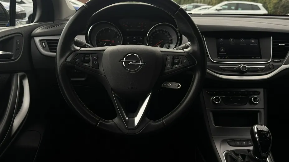OPEL Astra -