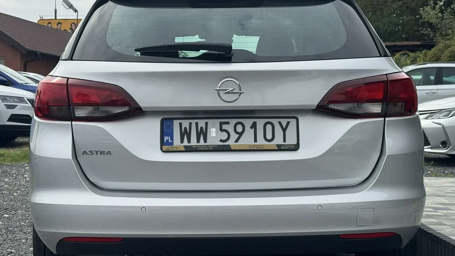 OPEL Astra -