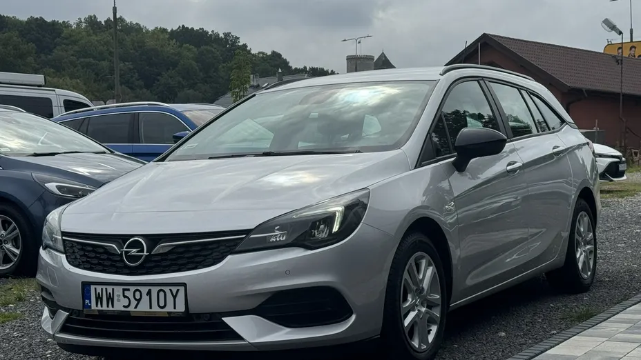 OPEL Astra -