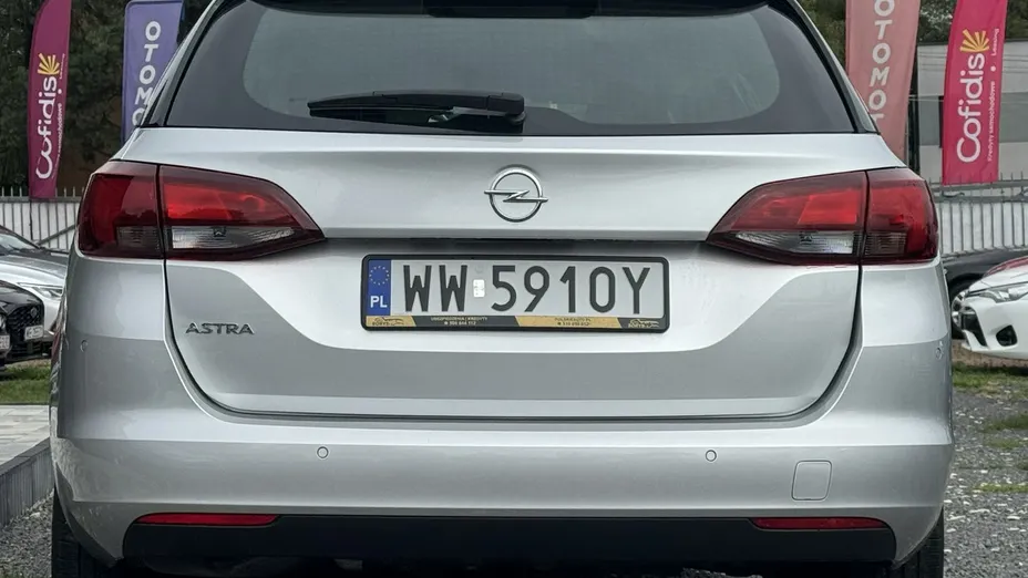 OPEL Astra -