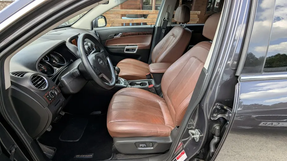 OPEL Antara -