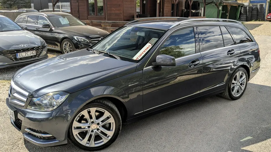 MERCEDES-BENZ C Klasa -