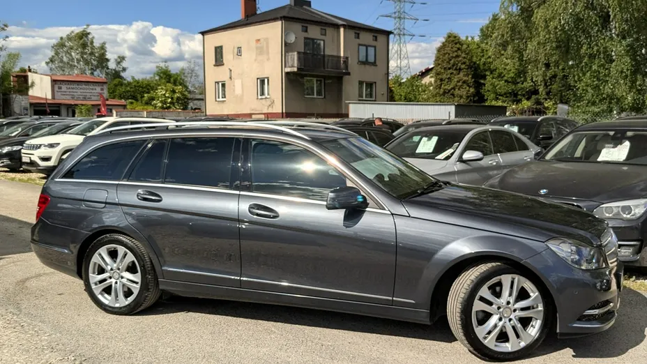 MERCEDES-BENZ C Klasa -
