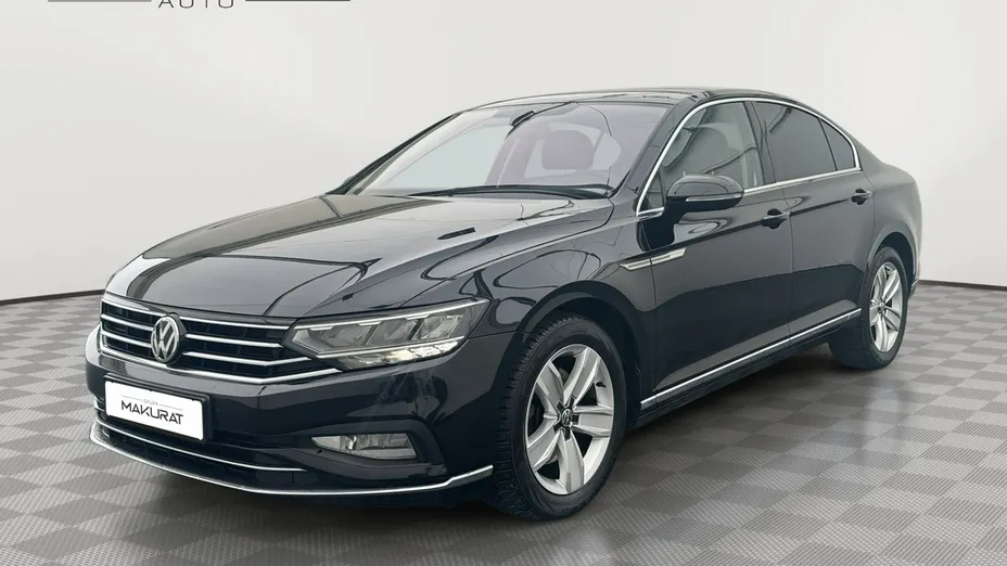 VOLKSWAGEN Passat -