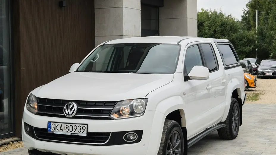 VOLKSWAGEN Amarok -
