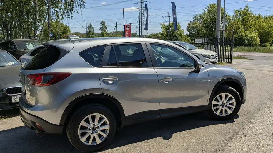 MAZDA CX-5 -