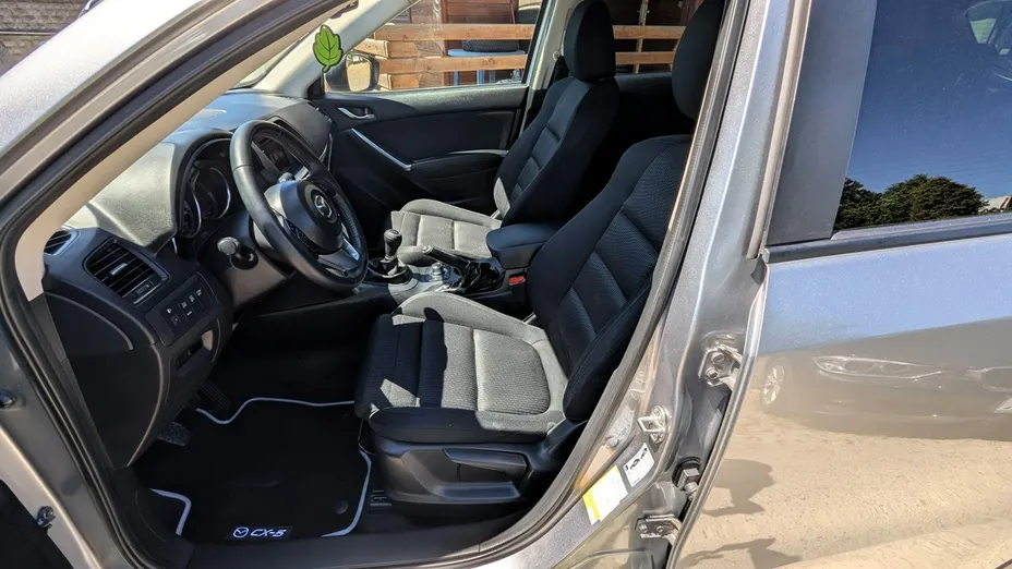 MAZDA CX-5 -