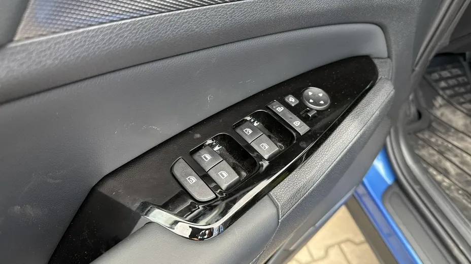 KIA Sportage -
