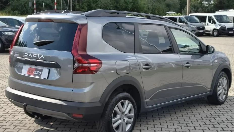 DACIA Jogger -