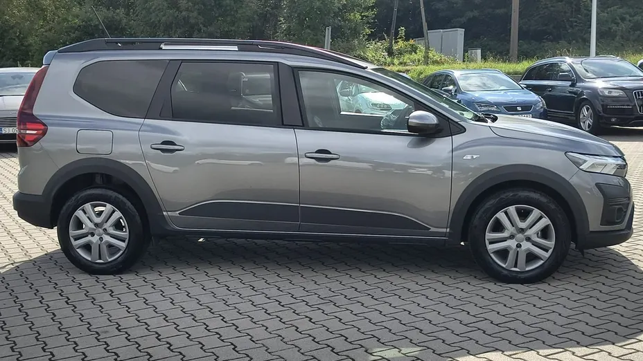 DACIA Jogger -