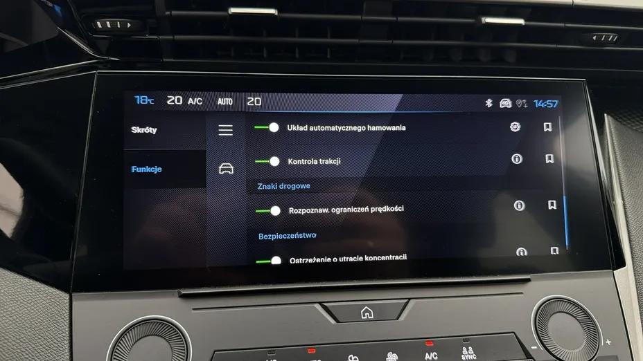 PEUGEOT 308 -