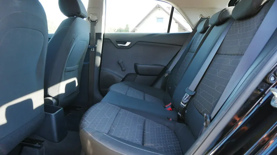 KIA Rio -