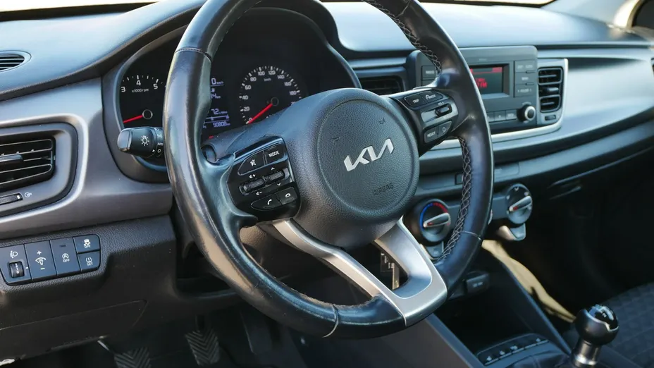 KIA Rio -