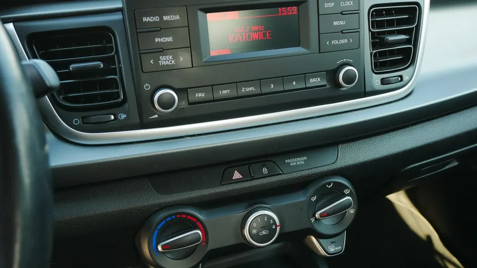 KIA Rio -
