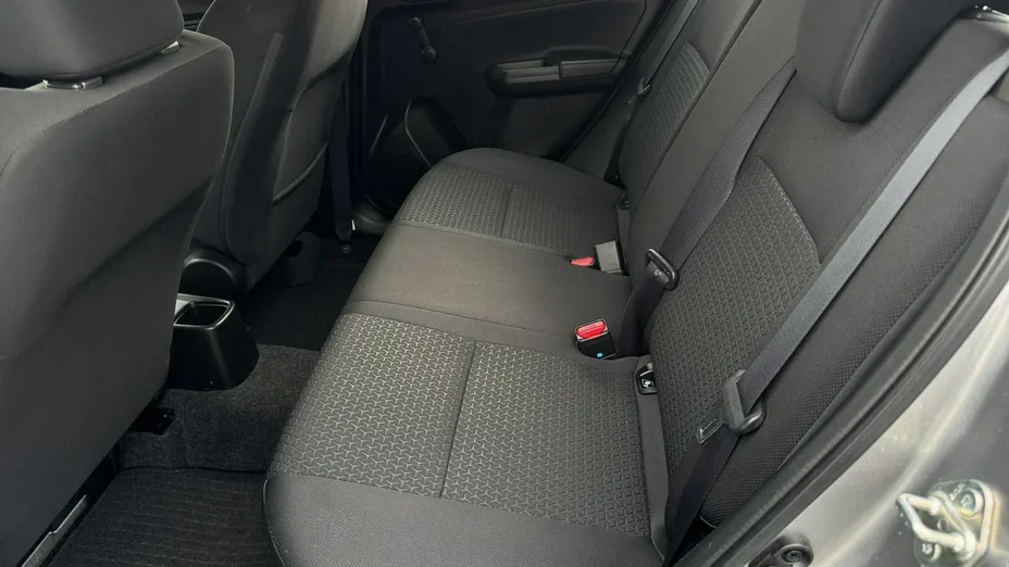 SUZUKI Swift -