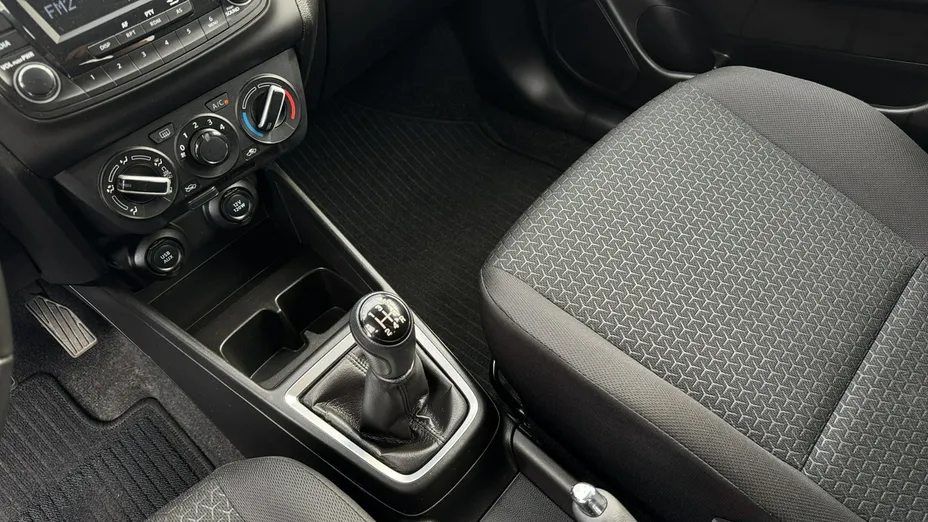 SUZUKI Swift -