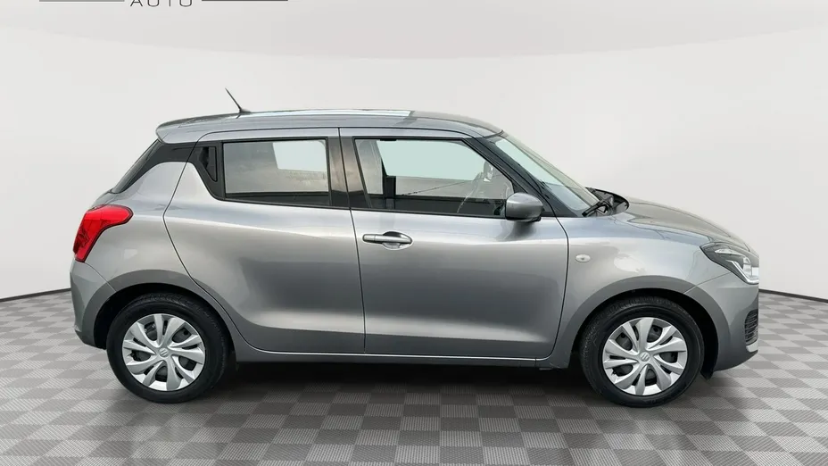 SUZUKI Swift -