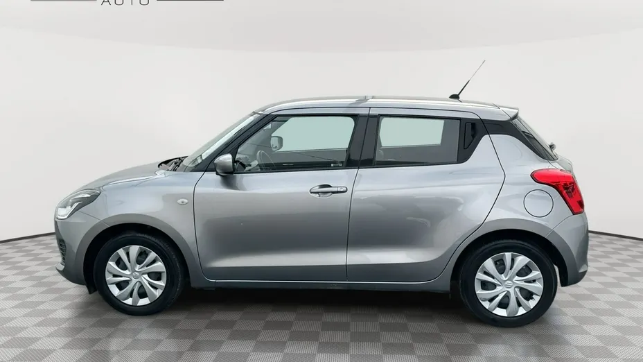 SUZUKI Swift -