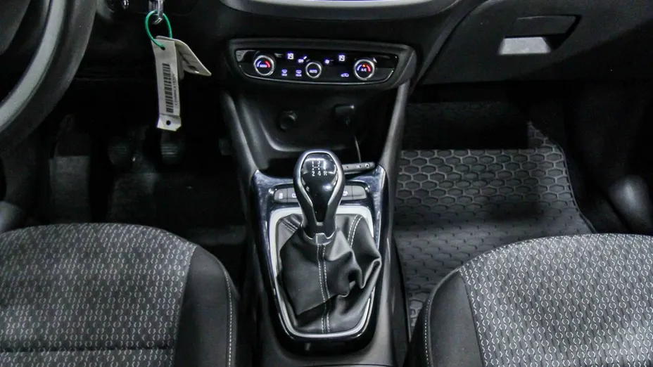 OPEL Crossland X -