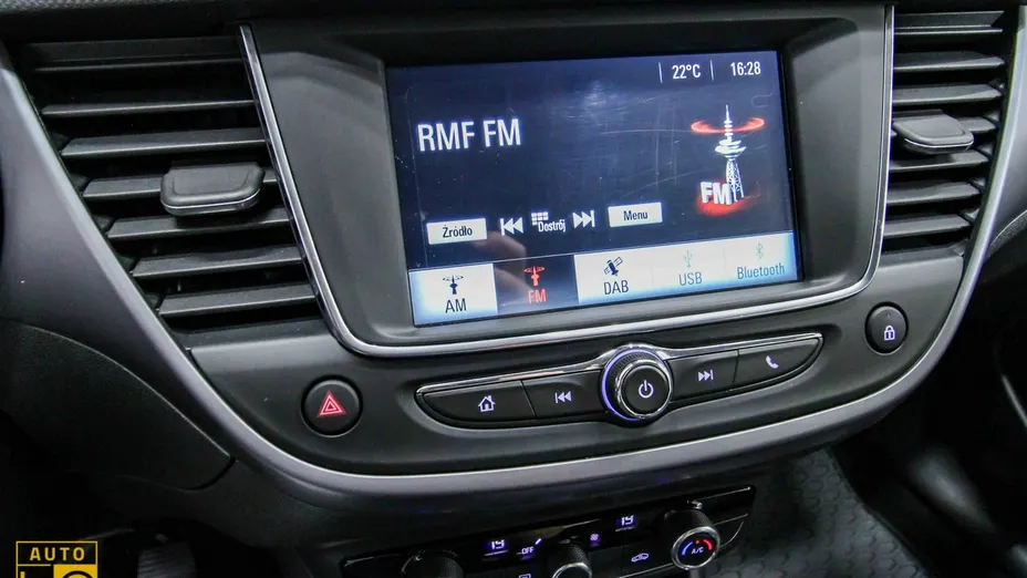 OPEL Crossland X -
