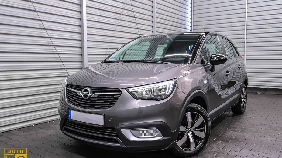 OPEL Crossland X -