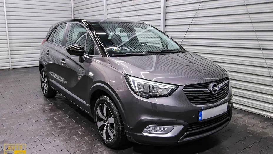 OPEL Crossland X -