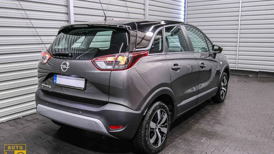 OPEL Crossland X -
