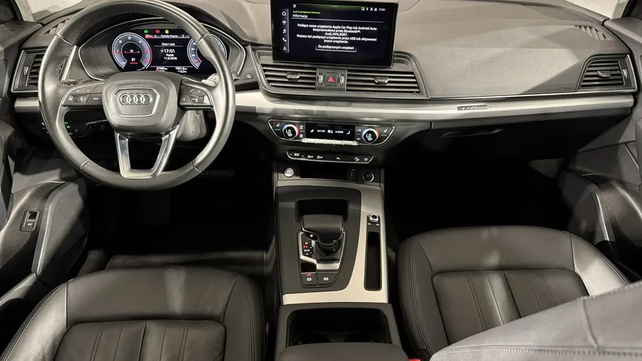 AUDI Q5 -
