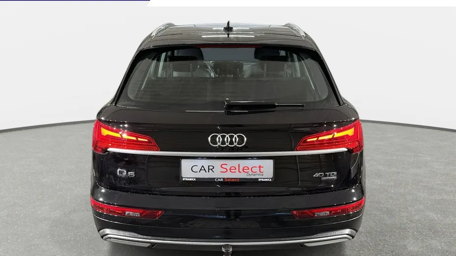 AUDI Q5 -