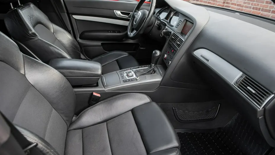 AUDI A6 Avant -