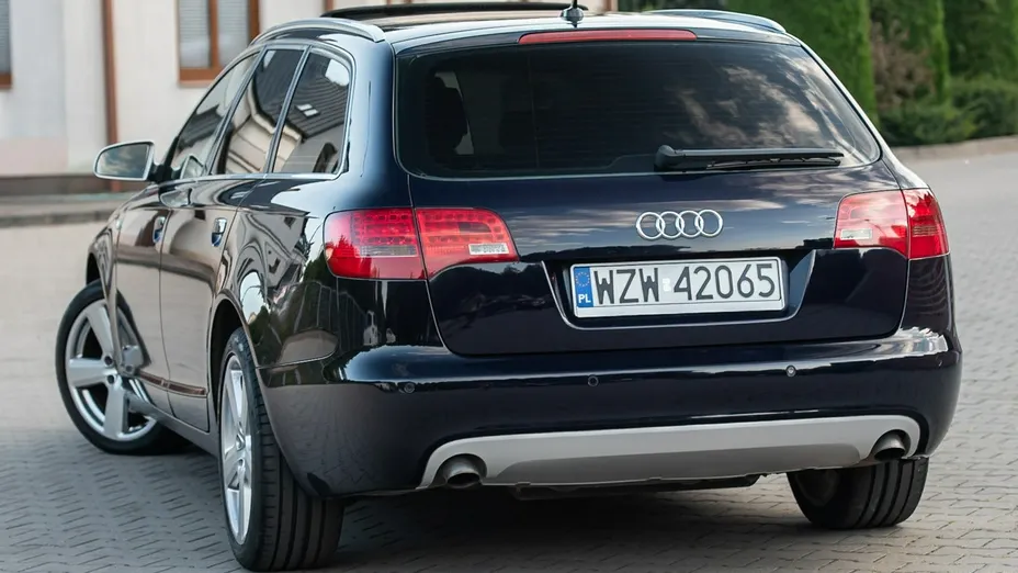 AUDI A6 Avant -