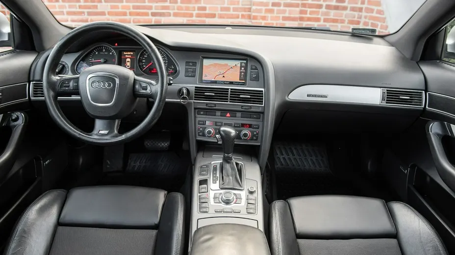 AUDI A6 Avant -